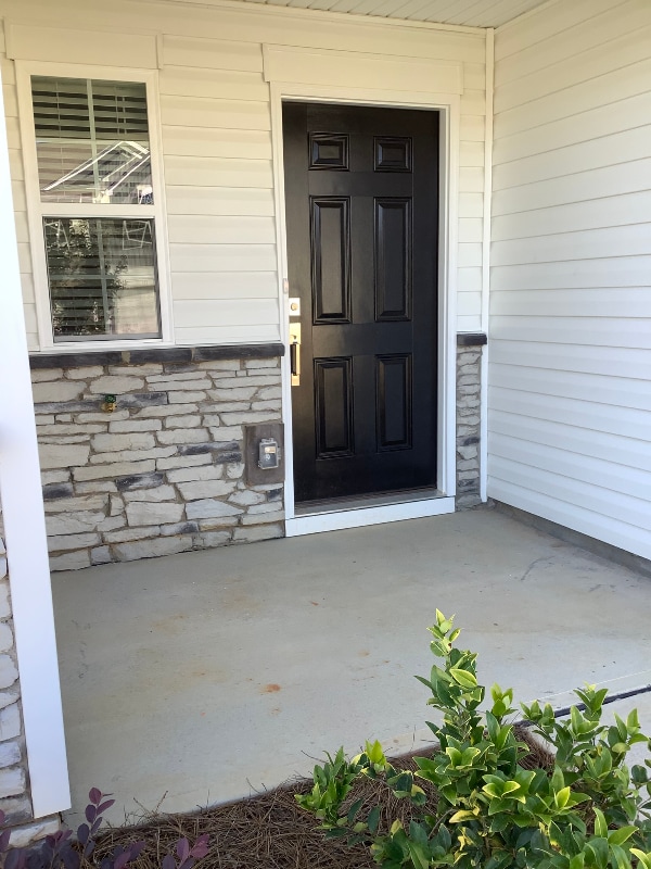 Building Photo - 136 Plumtree Ct