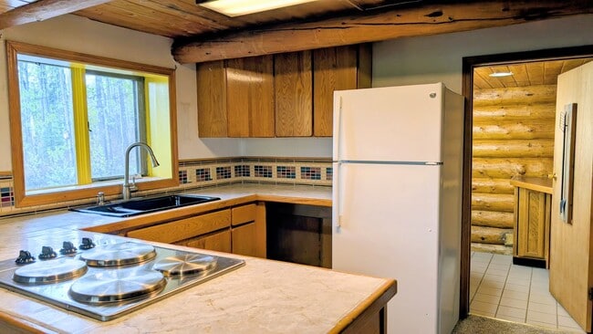 Building Photo - 3708 Frenchman Rd