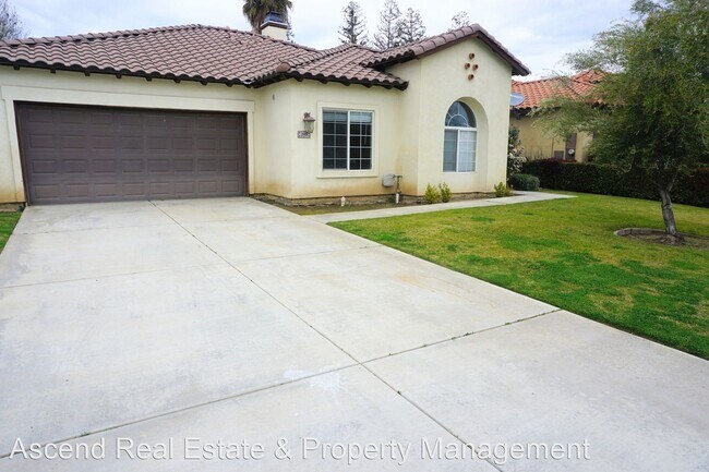 Building Photo - 3 br, 2 bath House - 205 Villa Elegante Drive