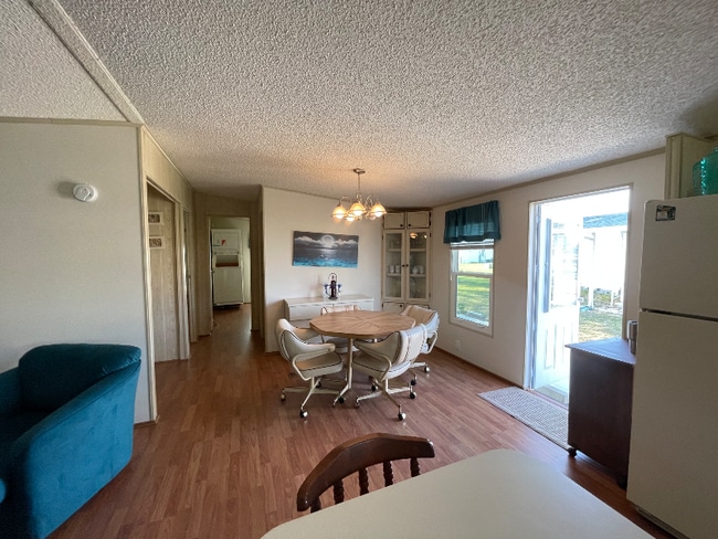 Foto del edificio - 6251 Falcon Dr