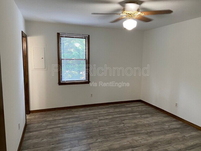 Foto del edificio - 8303 Morelock Ct