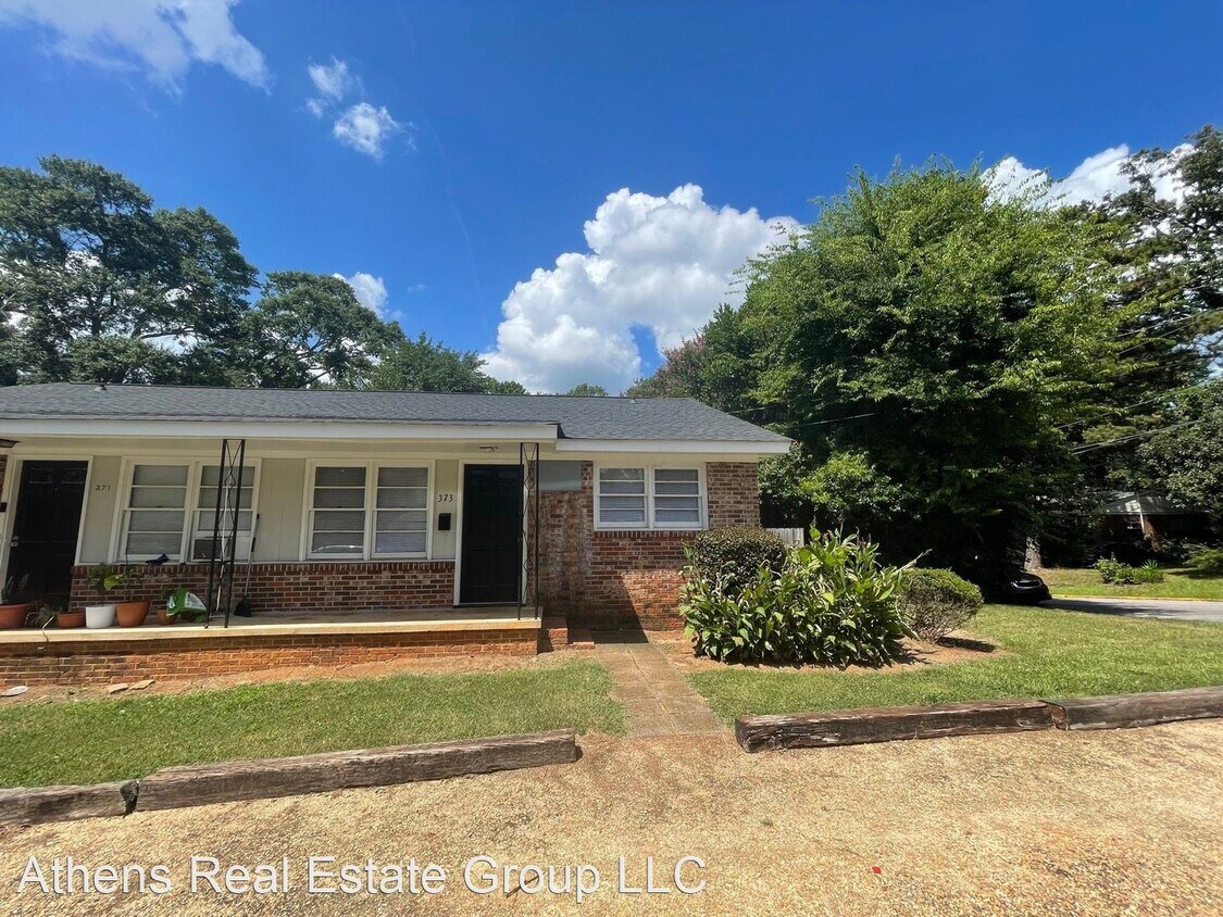 2 br, 1 bath House 373 Morton Avenue House Rental in Athens, GA