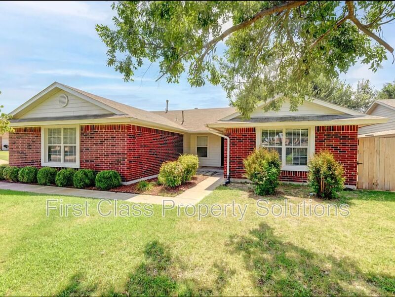 Foto principal - 12516 Park Ave