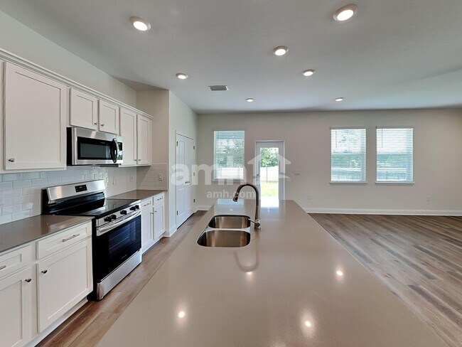 Foto del edificio - 1060 Grafton Ridge Dr