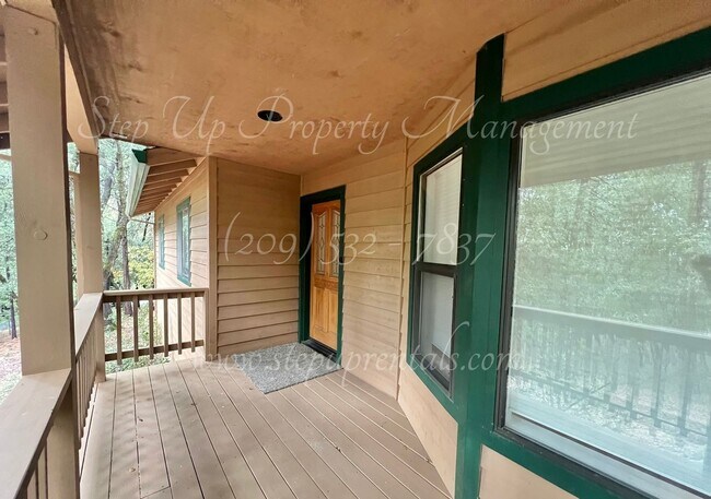 Foto del edificio - Cozy and Charming 3 Bedroom 2 Bathroom in ...