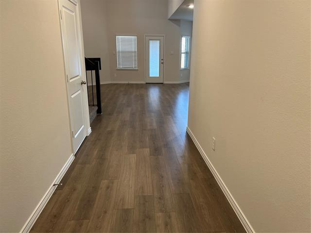 Foto del edificio - 10517 Breezeway Dr