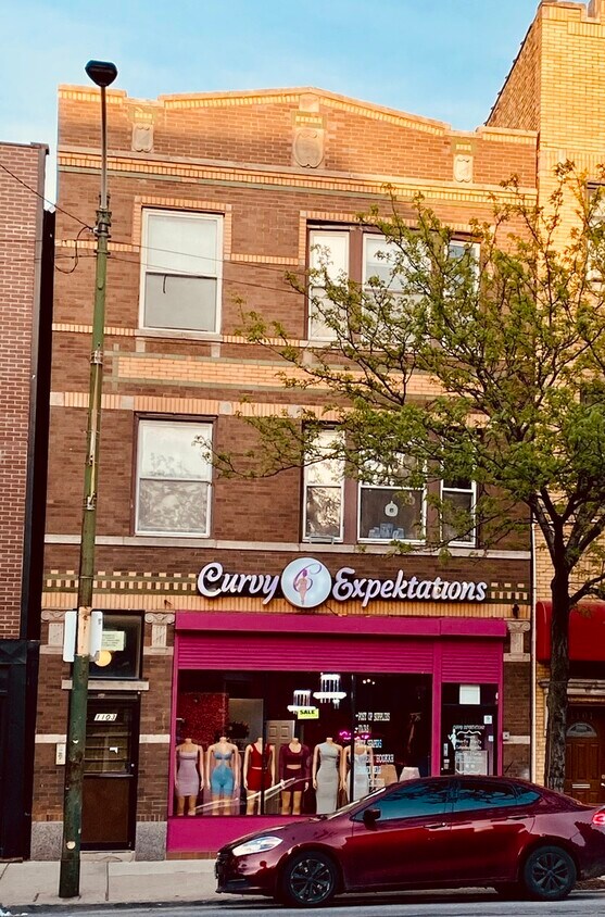 Foto principal - 1103 N Ashland Ave