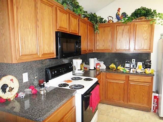 Building Photo - 518 Niagara Falls Dr