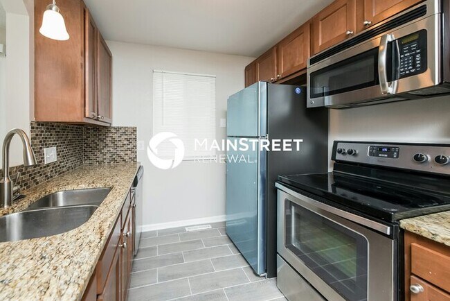 Building Photo - 3 Bedroom Pet-Friendly Home in Arvada, CO ...