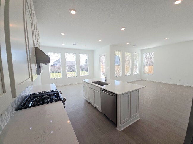 Building Photo - 27015 Turtle Vis Dr