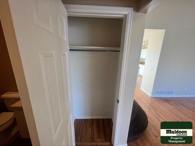 Building Photo - 3308 MacGregor Dr