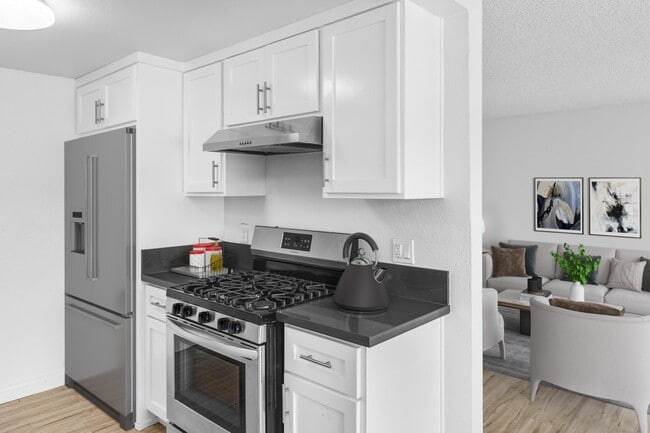 Building Photo - Monroe Garden