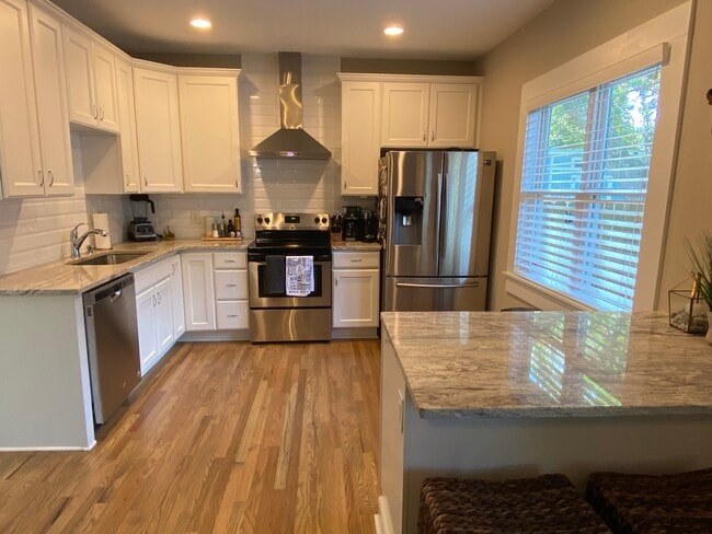 Photo - 507 Park Ave House