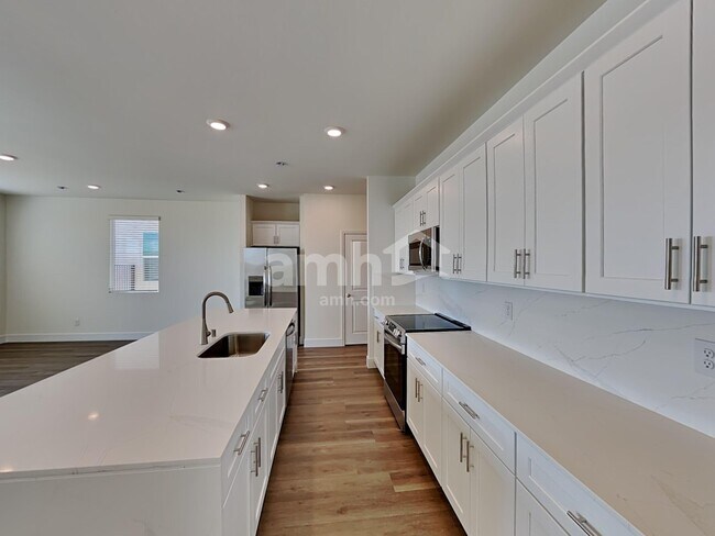 Foto del edificio - 10188 Mountain Crest St