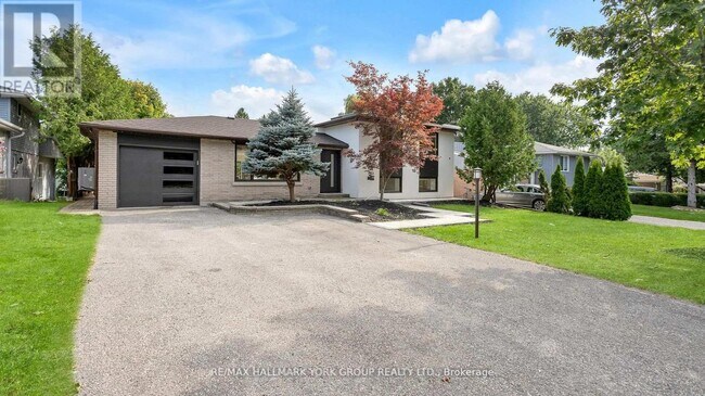 Building Photo - 1000 Lemar Rd