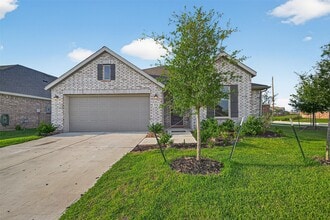 Building Photo - 27222 Woodridge Gln Dr