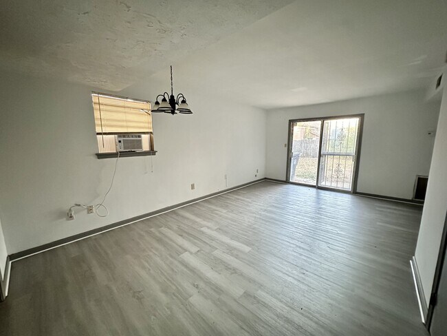 Foto del edificio - 405 11th St SW