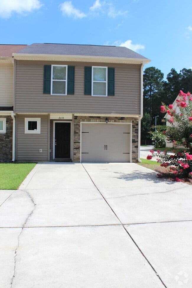 Building Photo - 2638 Middle Br Bnd