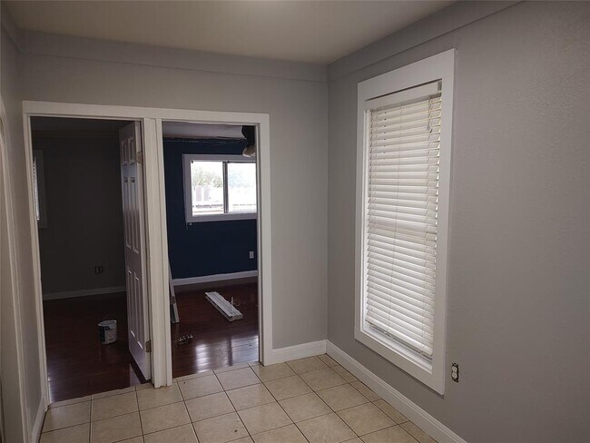 Foto del edificio - 2617 Wheless Ln