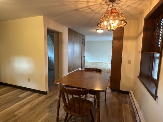 Building Photo - 64 E 5th St