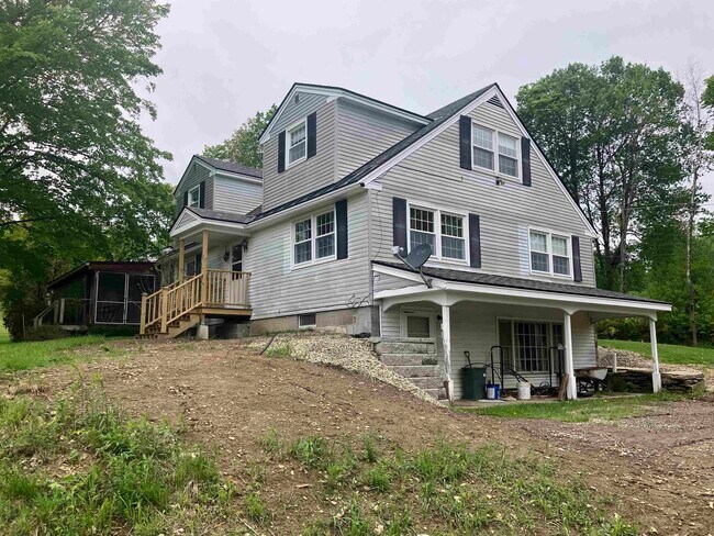 Building Photo - 283 Derry Hill Rd