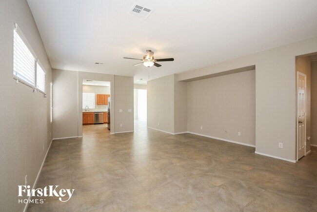 Building Photo - 8900 Magnolia Point Ct