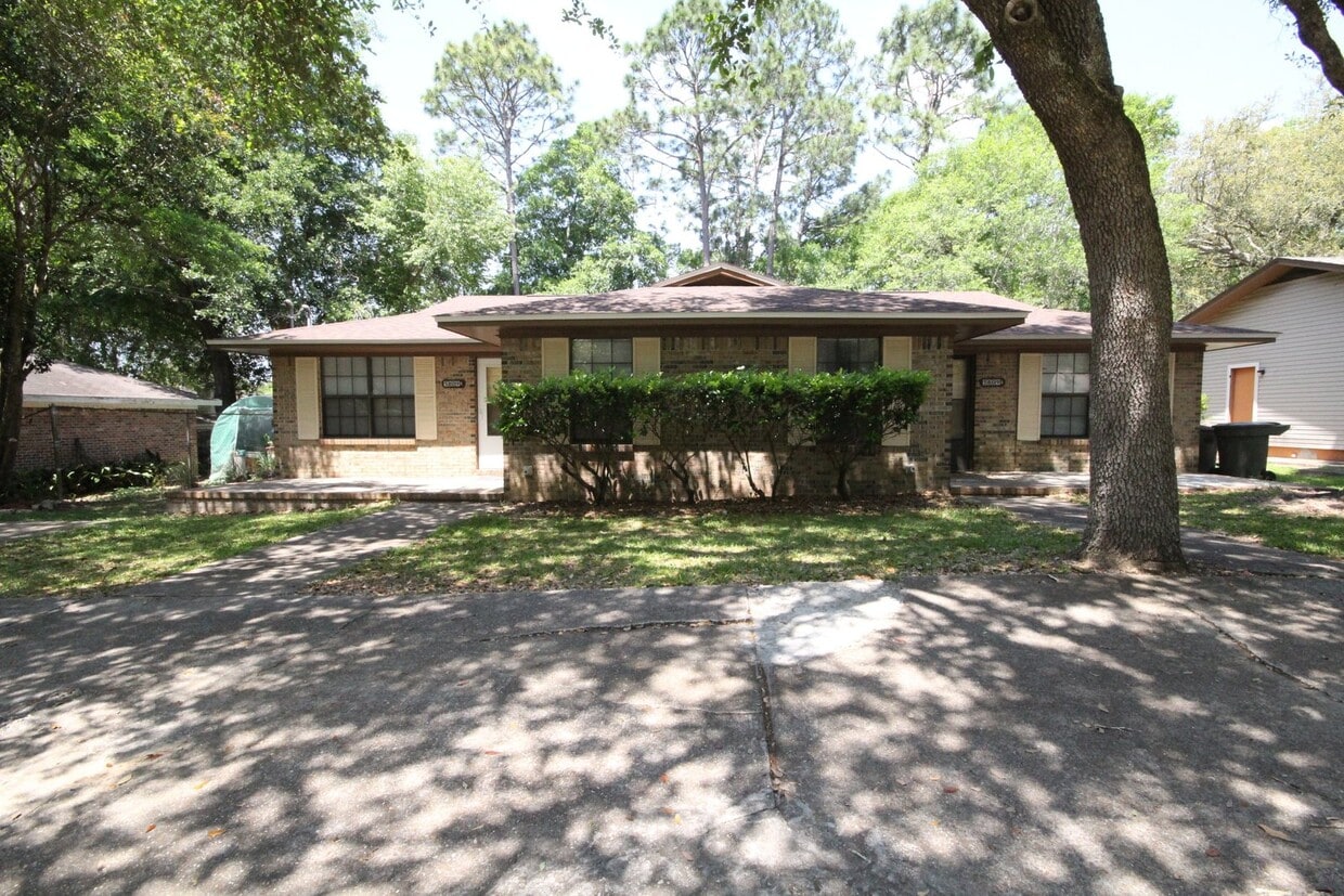 Nice 2 bedroom 1 bathroom duplex in West P... Apartment for Rent in