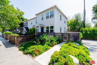 Building Photo - 1760 18th St