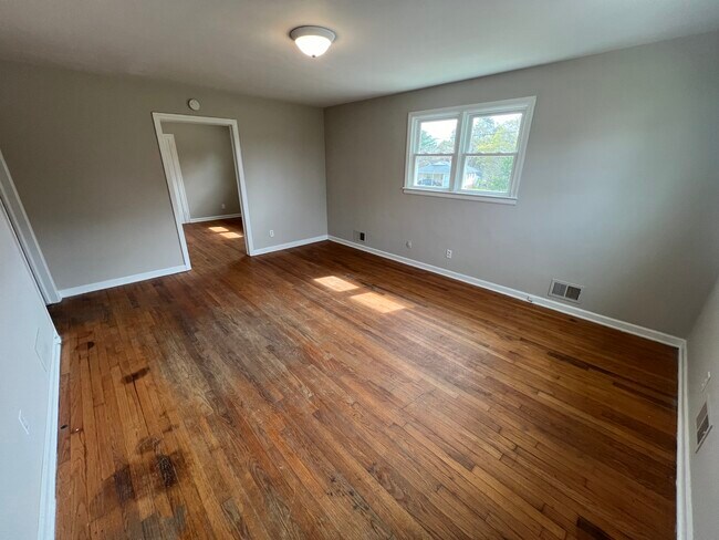 Building Photo - 416 Ammons Rd
