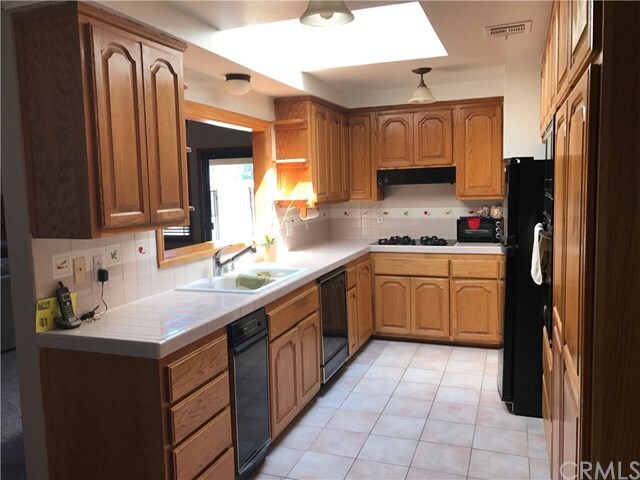 Building Photo - 3746 Valle Vista Dr