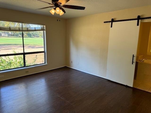 Foto del edificio - 310 Big Spur S