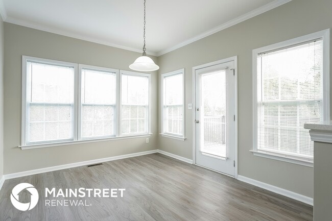 Foto del edificio - 203 Majestic Oak Dr