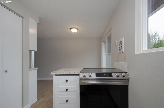 Photo - 6112 NE Hazel Dell Ave Apartment