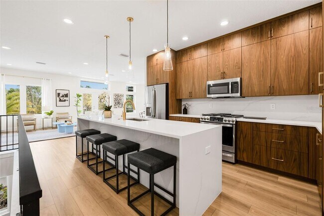 Foto del edificio - 8627 5th St N