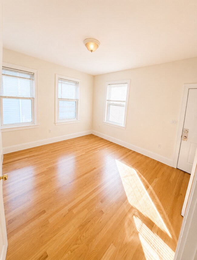 Foto del edificio - 4-12 Humboldt Place