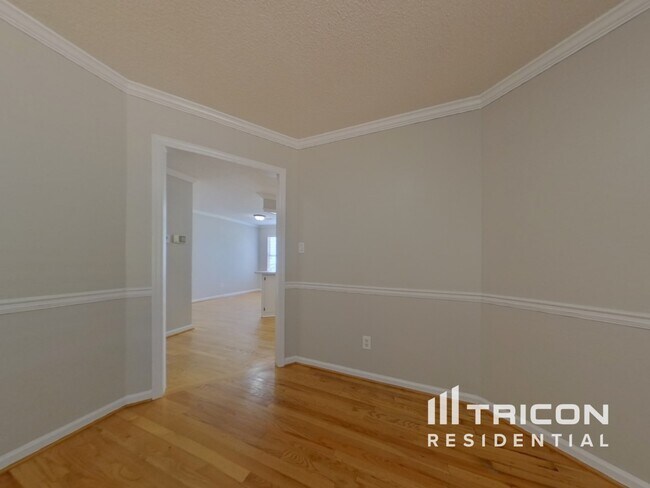 Building Photo - 4161 Saddle Horn Dr