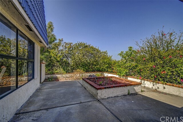 Building Photo - 25432 Cadillac Dr