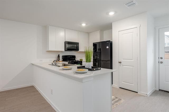 Foto del edificio - 1119 Barbary Flds St