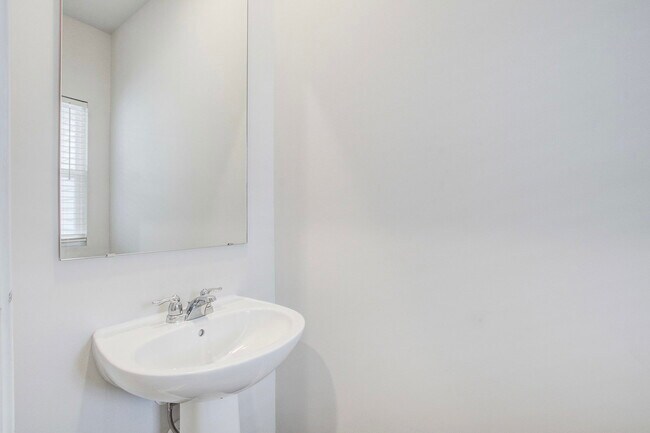 Foto del edificio - 4105 Quincy Adams Ln