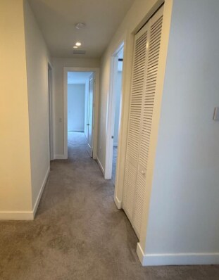 Foto del edificio - 6440 NW 103rd Psge