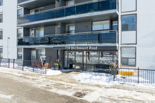 Building Photo - 739 Birchmount Road