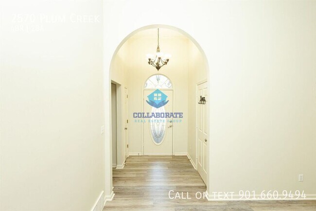 Foto del edificio - 2570 Plum Creek Dr