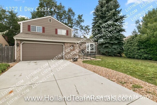 Foto del edificio - 1372 E Dry Creek Pl