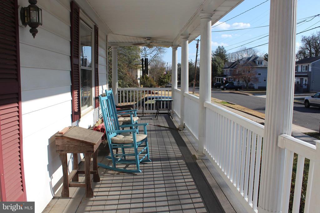 Primary Photo - 217 Villanova Rd