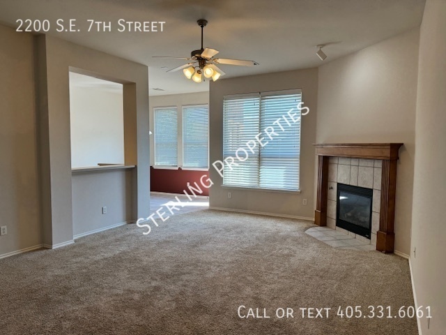 Foto del edificio - 2200 SE 7th St