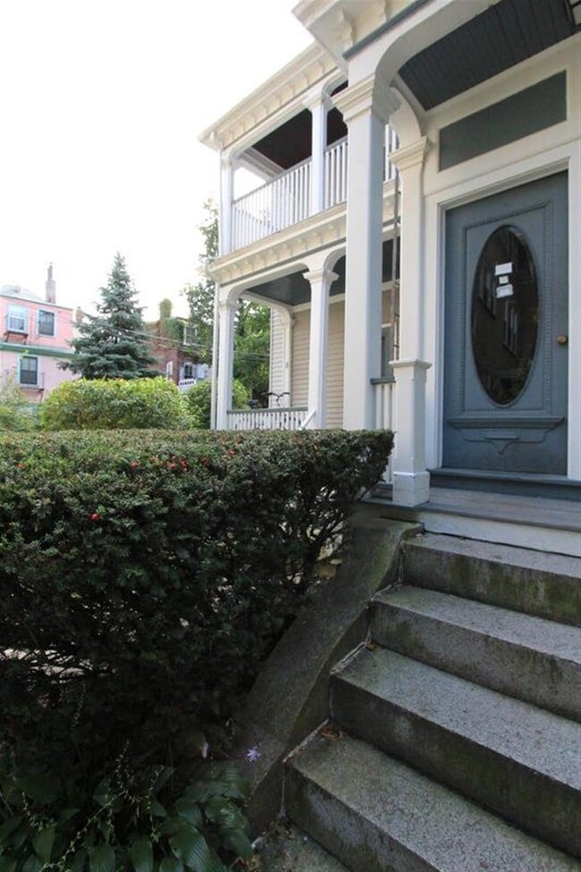 Foto del edificio - 4 Forest St