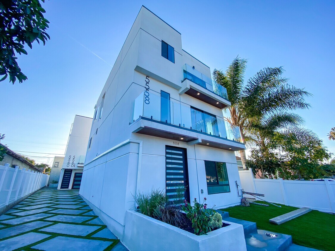 Foto principal - 5558 Geer St