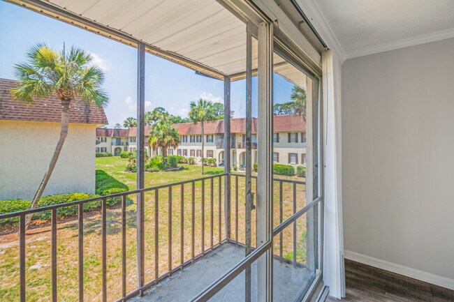 Building Photo - 7346 El Barco Dr. #6