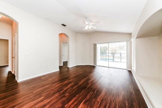 Building Photo - 12006 Popash Glen