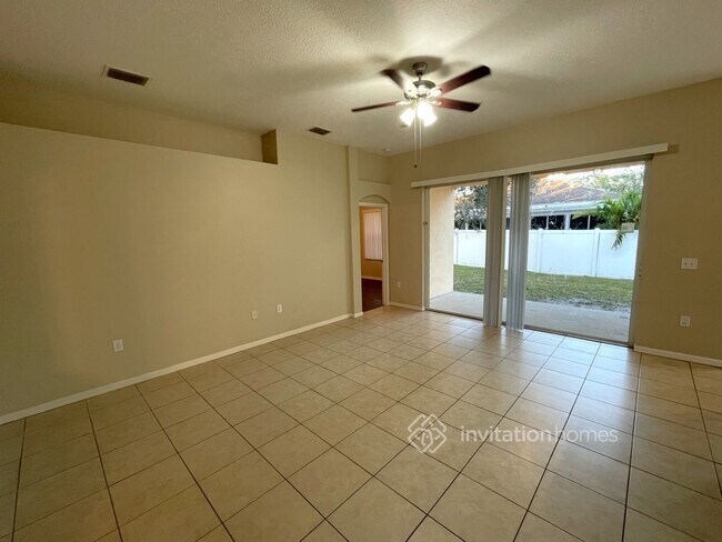 Building Photo - 34711 Birchmont Ln